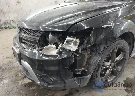 2017 Dodge Journey Crossroad Plus Awd z USA, uszkodzony, nr VIN 3C4PDDGG7HT512432